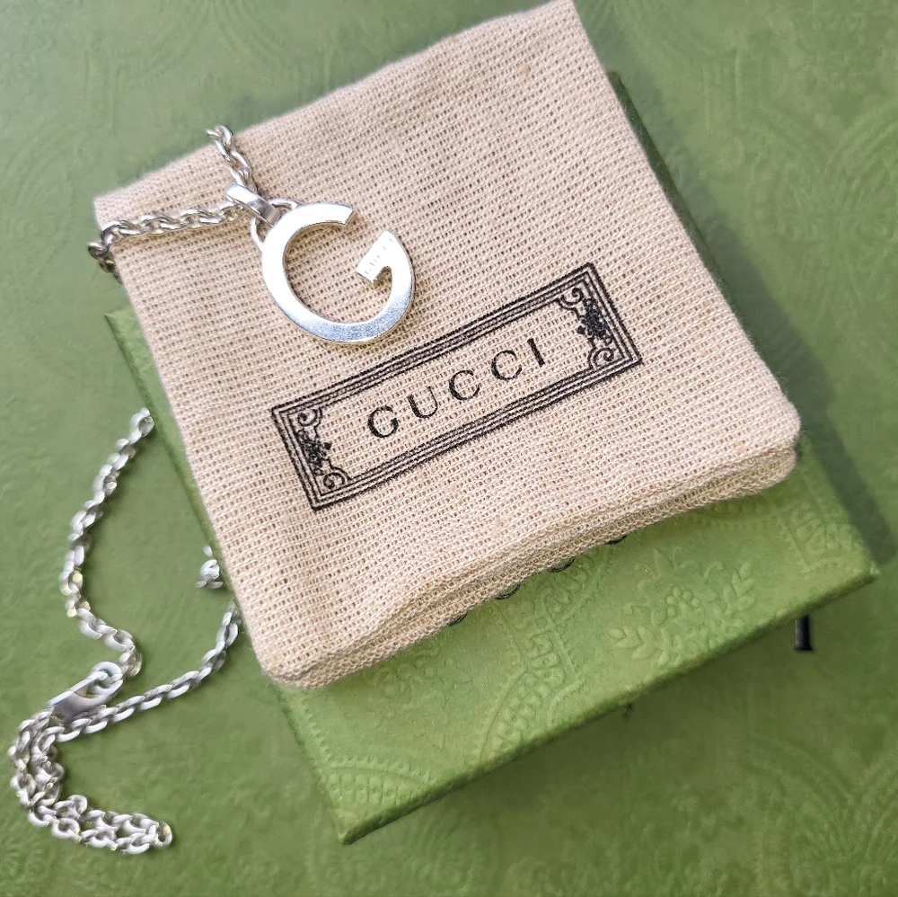 🌟 GUCCI Statement G Necklace RARE